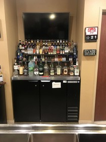 Cobblestone Hotel & Suites - Charlestown