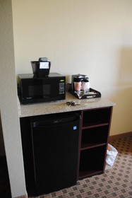 Cobblestone Hotel & Suites - Charlestown