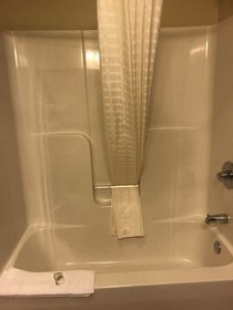 Cobblestone Hotel & Suites - Charlestown
