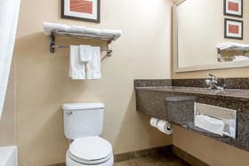 Comfort Inn & Suites Porter Near Indiana Dunes