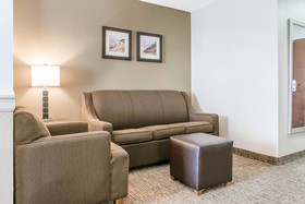 Comfort Inn & Suites Porter Near Indiana Dunes