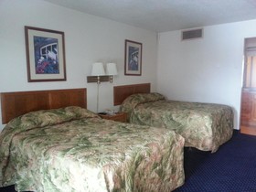 Americas Best Inns-Clarksville