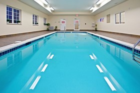 Candlewood Suites Louisville North
