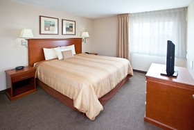 Candlewood Suites Louisville North