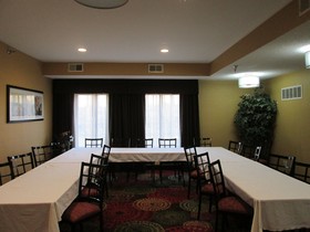 Holiday Inn Express Cloverdale Greencastle