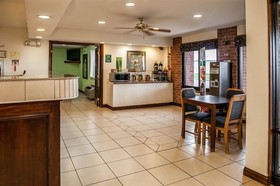 Quality Inn Columbia City