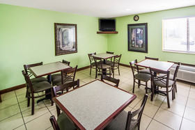 Quality Inn Columbia City