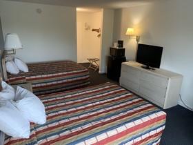 Days Inn by Wyndham Columbus IN