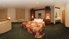 Sleep Inn & Suites Lakeside