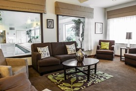 Sleep Inn & Suites Lakeside