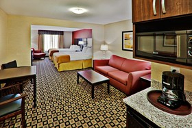 Holiday Inn Express Hotel & Suites Crawfordsville