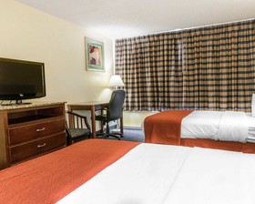 Rodeway Inn Conference Center