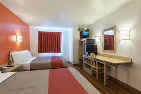 Motel 6 Dale