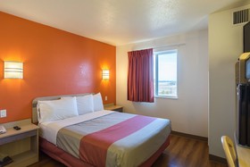 Motel 6 Dale