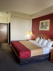 Express Inn And Suites
