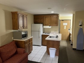 Express Inn And Suites