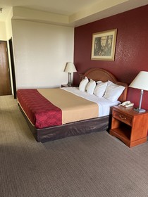 Express Inn And Suites