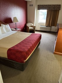 Express Inn And Suites