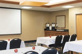 Hampton Inn Columbus/Taylorsville/Edinburgh