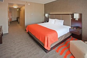 Holiday Inn Express & Suites Columbus Edinburgh