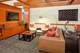 Holiday Inn Express & Suites Columbus Edinburgh