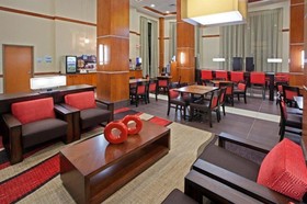 Holiday Inn Express & Suites Columbus Edinburgh