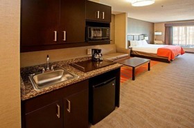 Holiday Inn Express & Suites Columbus Edinburgh