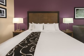 La Quinta Inn & Suites by Wyndham Elkhart