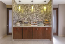 La Quinta Inn & Suites by Wyndham Elkhart