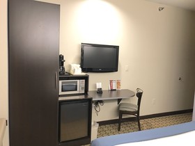 Microtel Inn & Suites by Wyndham Elkhart