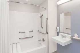 Microtel Inn & Suites by Wyndham Elkhart