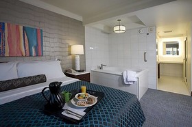 Bally's Evansville