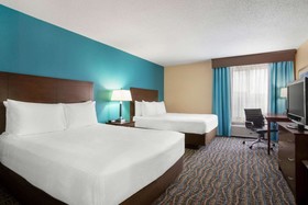 The Spark By Hilton Evansville East