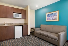 The Spark By Hilton Evansville East