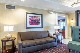 Comfort Inn East