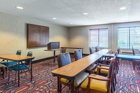 Comfort Inn East