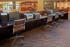 Holiday Inn Evansville Airport