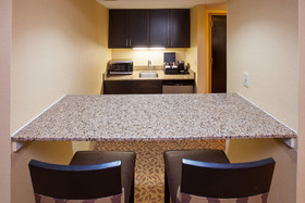 Holiday Inn Evansville Airport