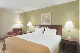 Holiday Inn Express Evansville - West