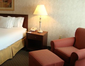 Holiday Inn Express Evansville - West