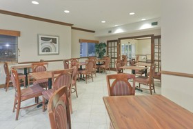 Holiday Inn Express Evansville - West