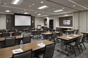 Hyatt Place Evansville / Downtown