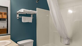 Woodspring Suites Evansville