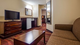 Best Western Plus Fort Wayne Inn & Suites North