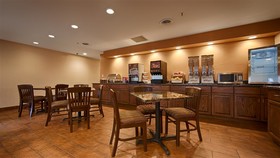 Best Western Plus Fort Wayne Inn & Suites North