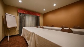 Best Western Plus Fort Wayne Inn & Suites North