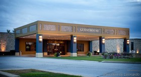 Don Halls Guesthouse Hotel & Conference Center
