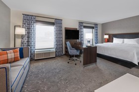 Hampton Inn & Suites Fort Wayne Downtown