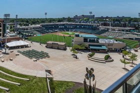 Hampton Inn & Suites Fort Wayne Downtown