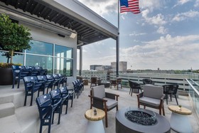 Hampton Inn & Suites Fort Wayne Downtown